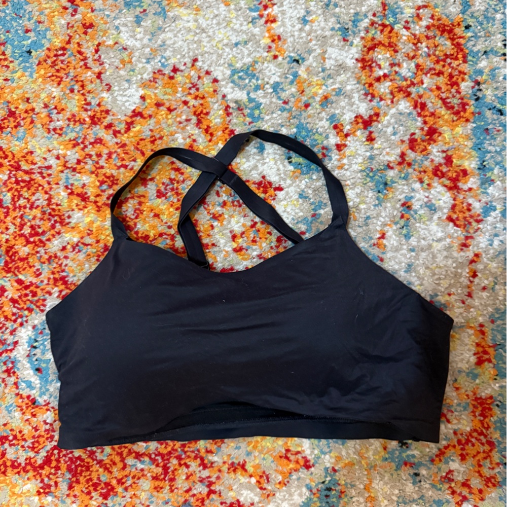 Nike Women's Black Cross-Back Bralette